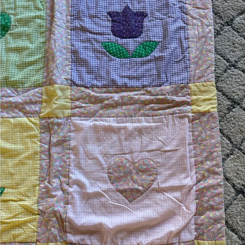 Vintage 1980s handmade floral quilted blanket or wall hanging